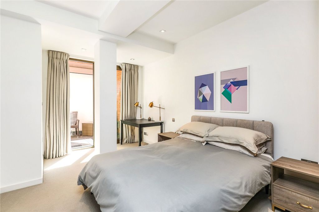 Property photo 3 of 4 Example Bedroom