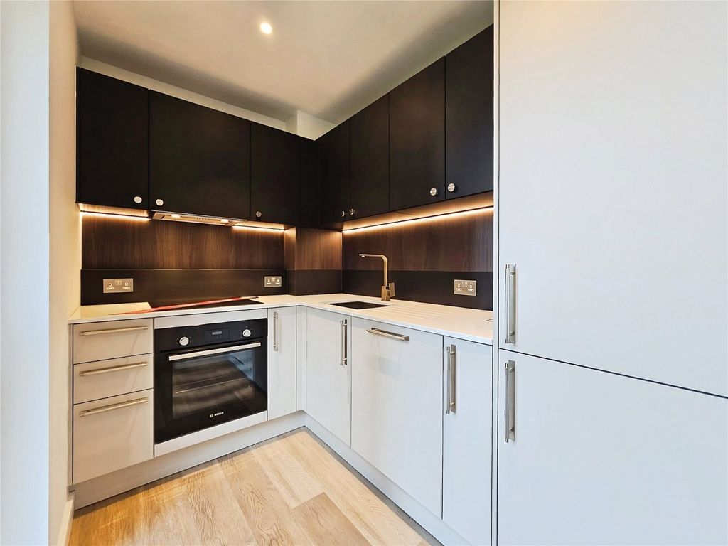 Property photo 3 of 36 Kitchen