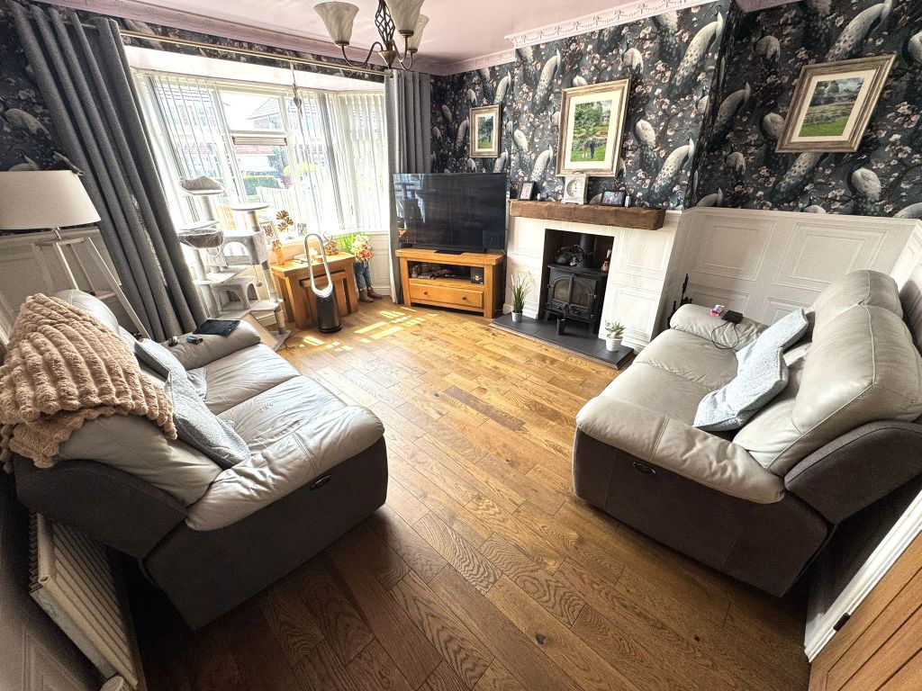 Property photo 2 of 21