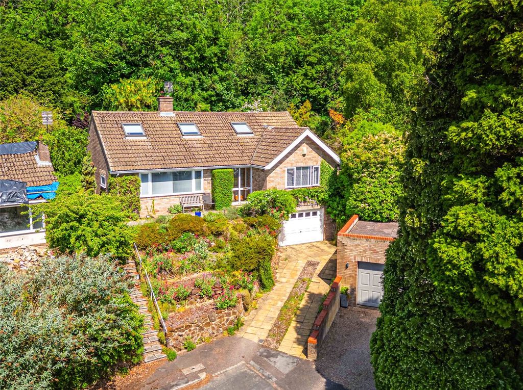 Property photo 1 of 33 Picture No. 62