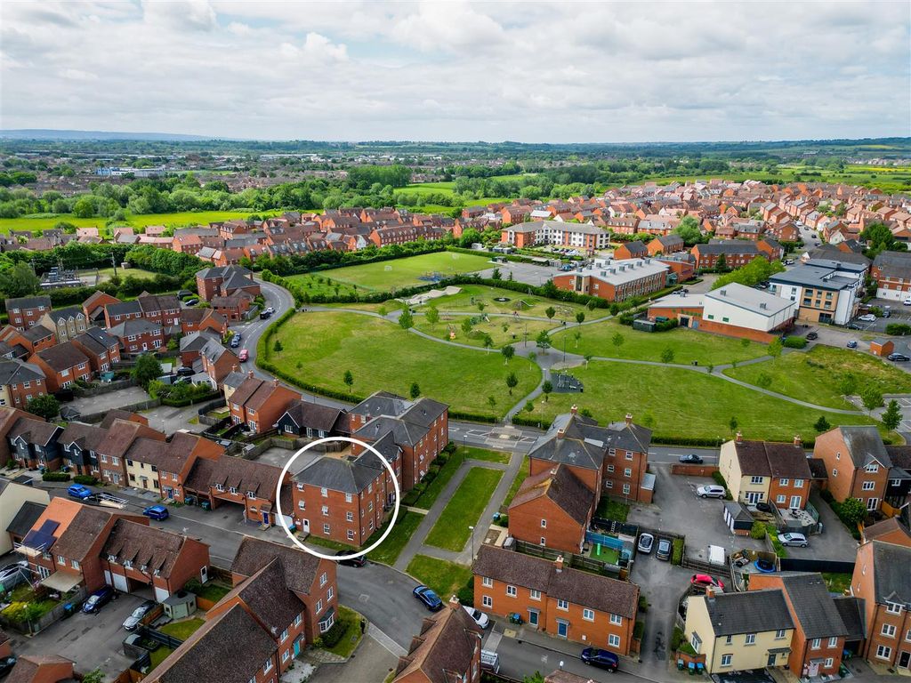 Property photo 1 of 12 Dji_0010-Hdr-Edit.Jpg