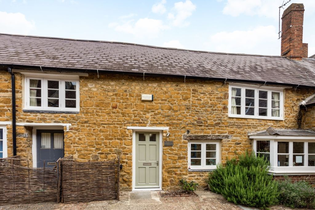 Property photo 1 of 10 Bakery Flat The T...