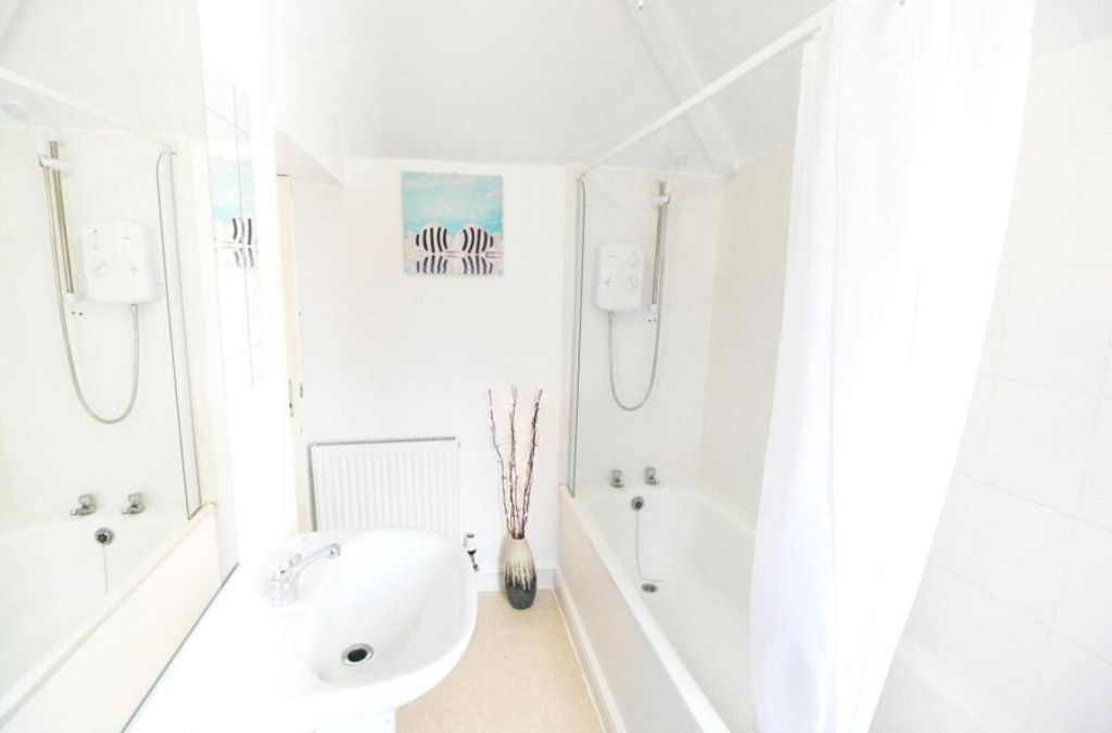 Property photo 3 of 5 Picture No. 04