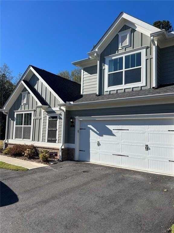 Property photo 1 of 31