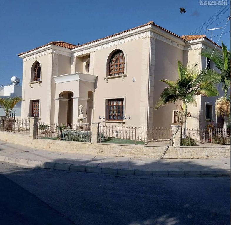 Property photo 1 of 7