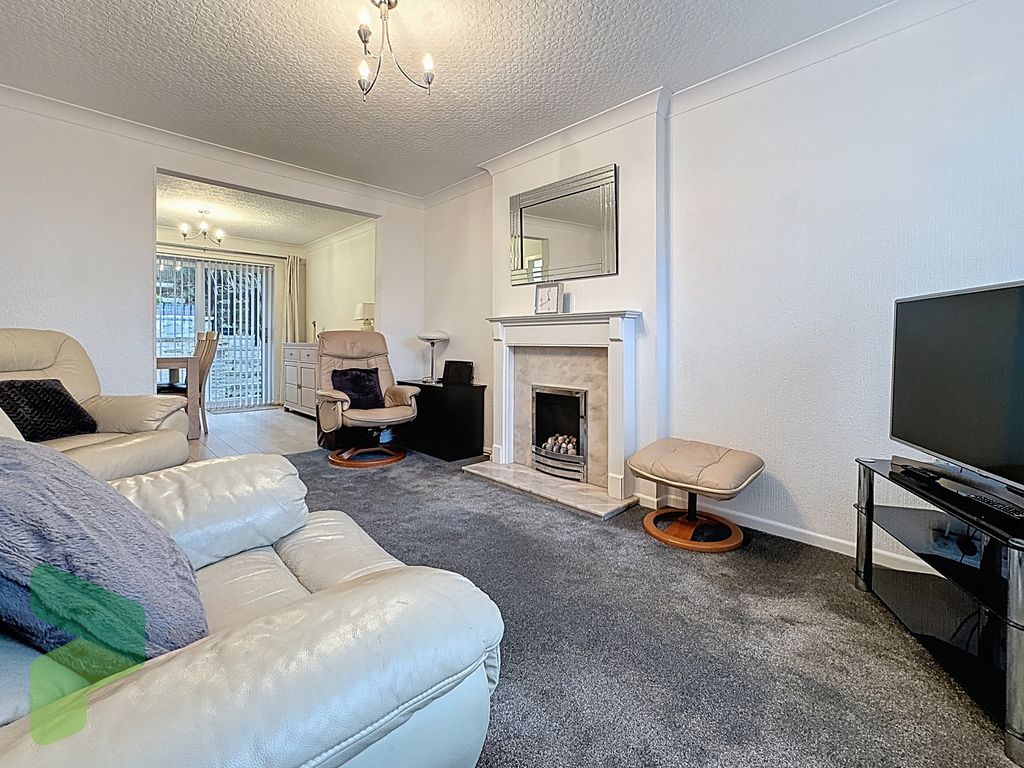 Property photo 2 of 20 Lounge Through To Dining Room