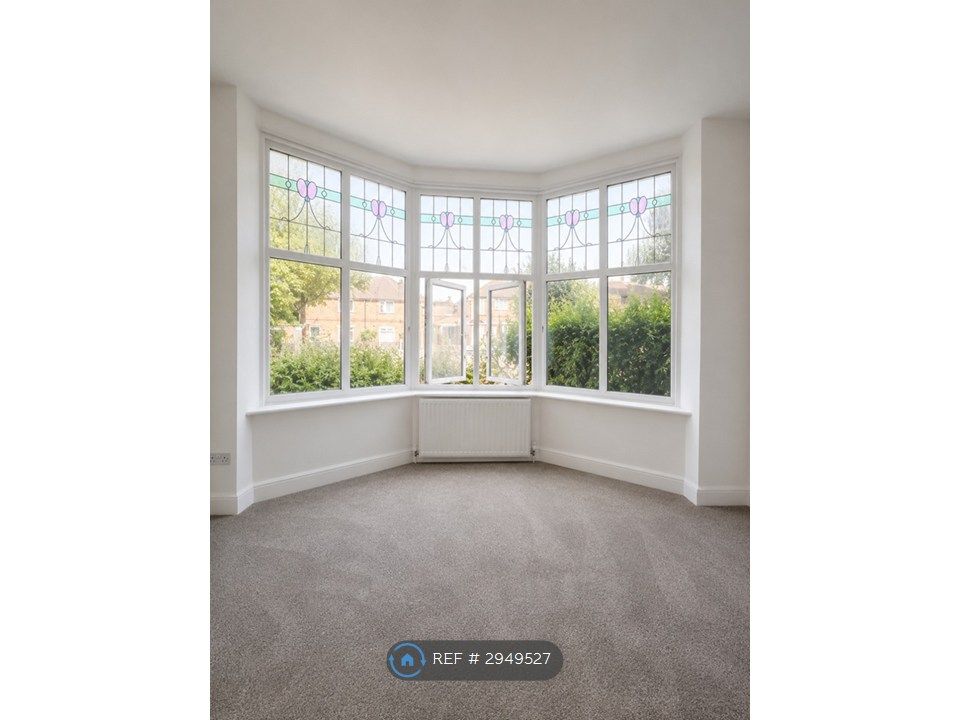 Property photo 1 of 4