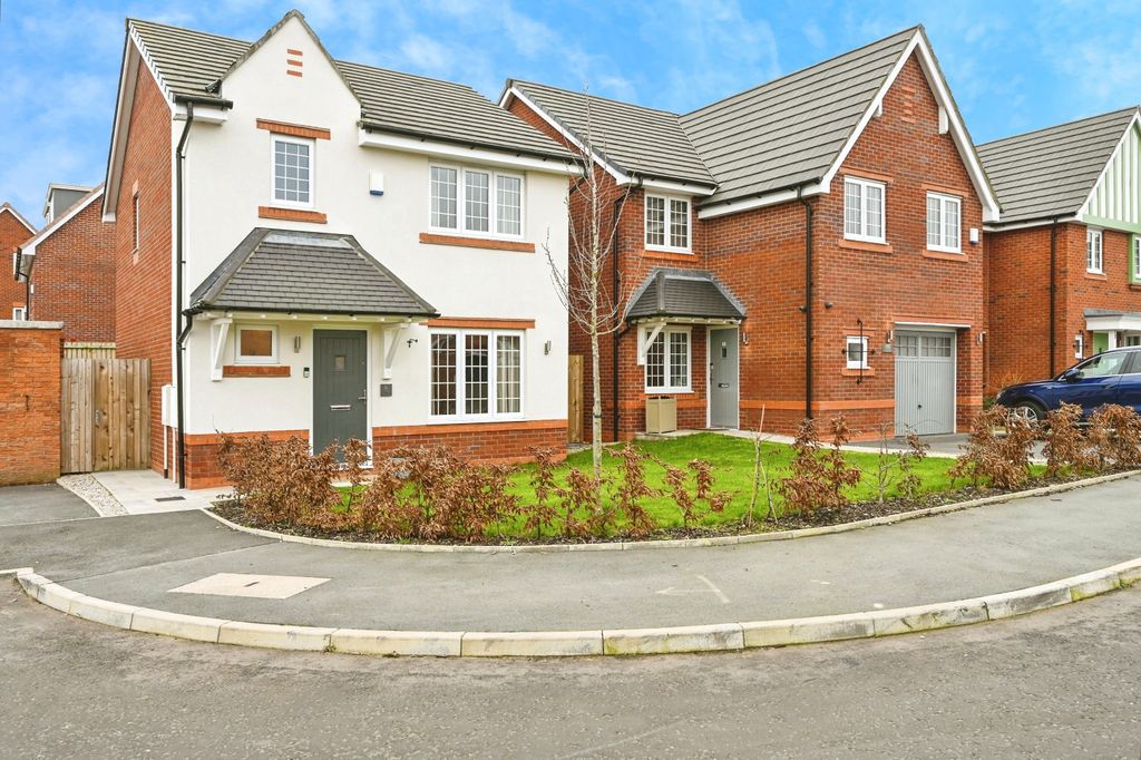 Property photo 1 of 15 Front View