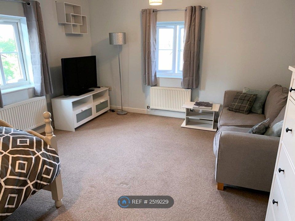 Property photo 1 of 4
