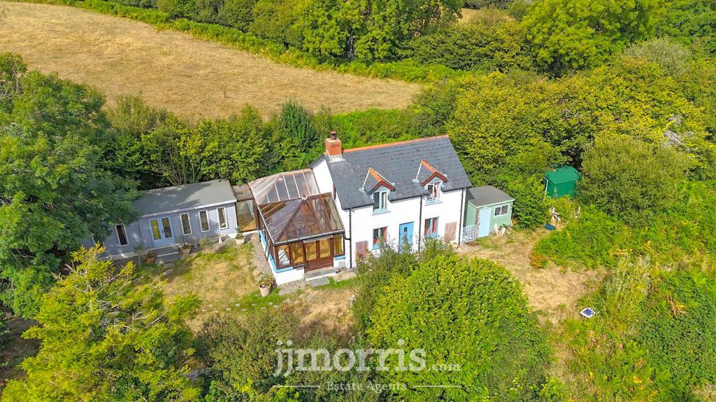 Property photo 1 of 38