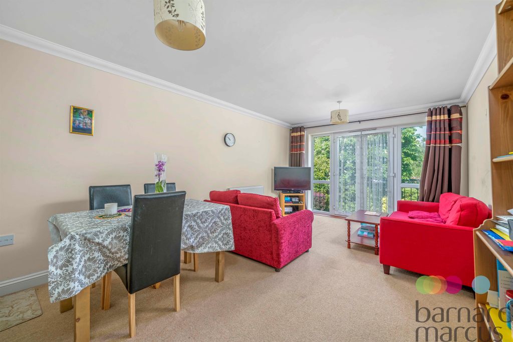 Property photo 3 of 14
