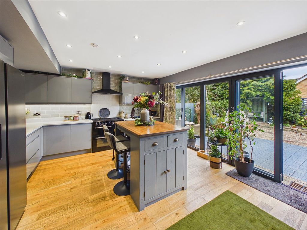 Property photo 2 of 20 Kitchen Area