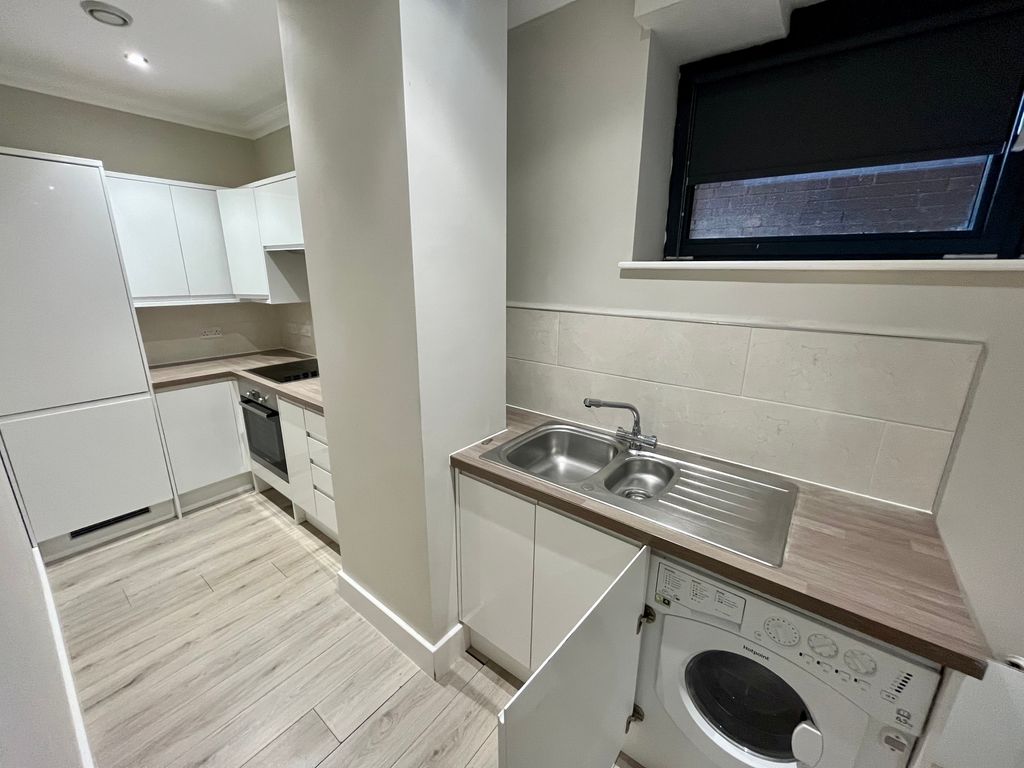 Property photo 2 of 10 Image