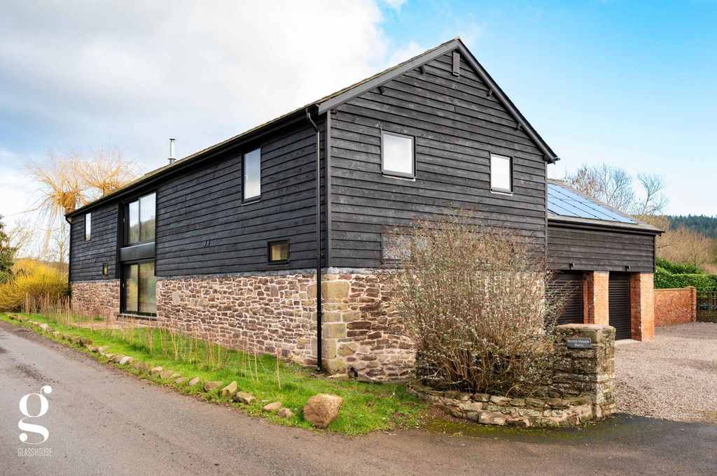 Property photo 1 of 65