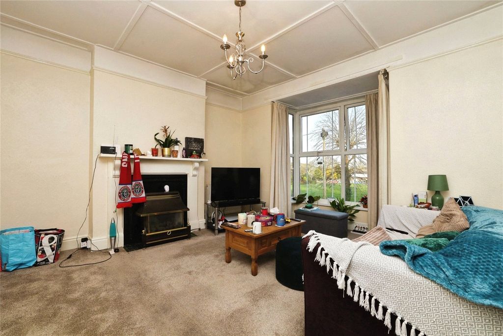 Property photo 2 of 7 Picture No. 08