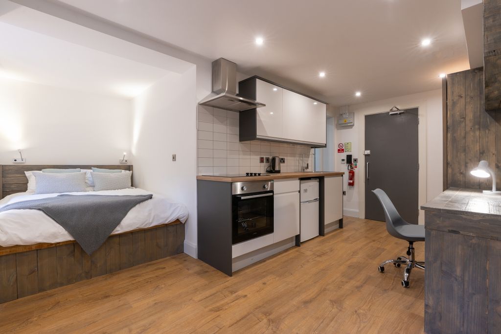 Property photo 1 of 4 Jesmond View Block A Studio 2 Bedroom 2
