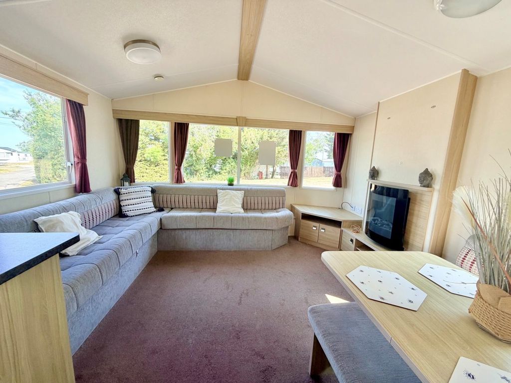 Property photo 1 of 7 Atlas Everglade 2015 Car0064831 144759915.Jpeg