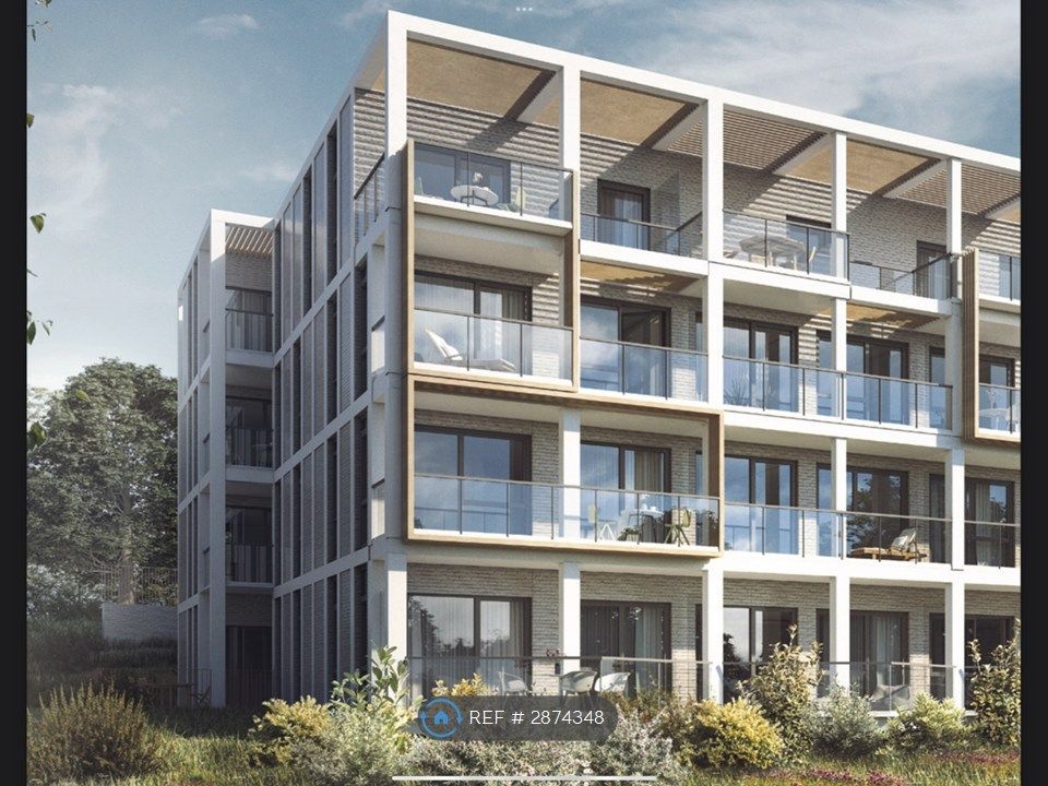 Property photo 2 of 23