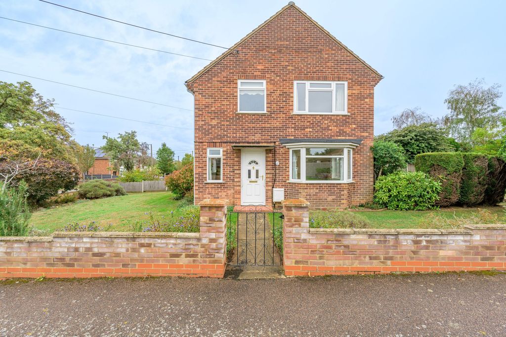 Property photo 1 of 18