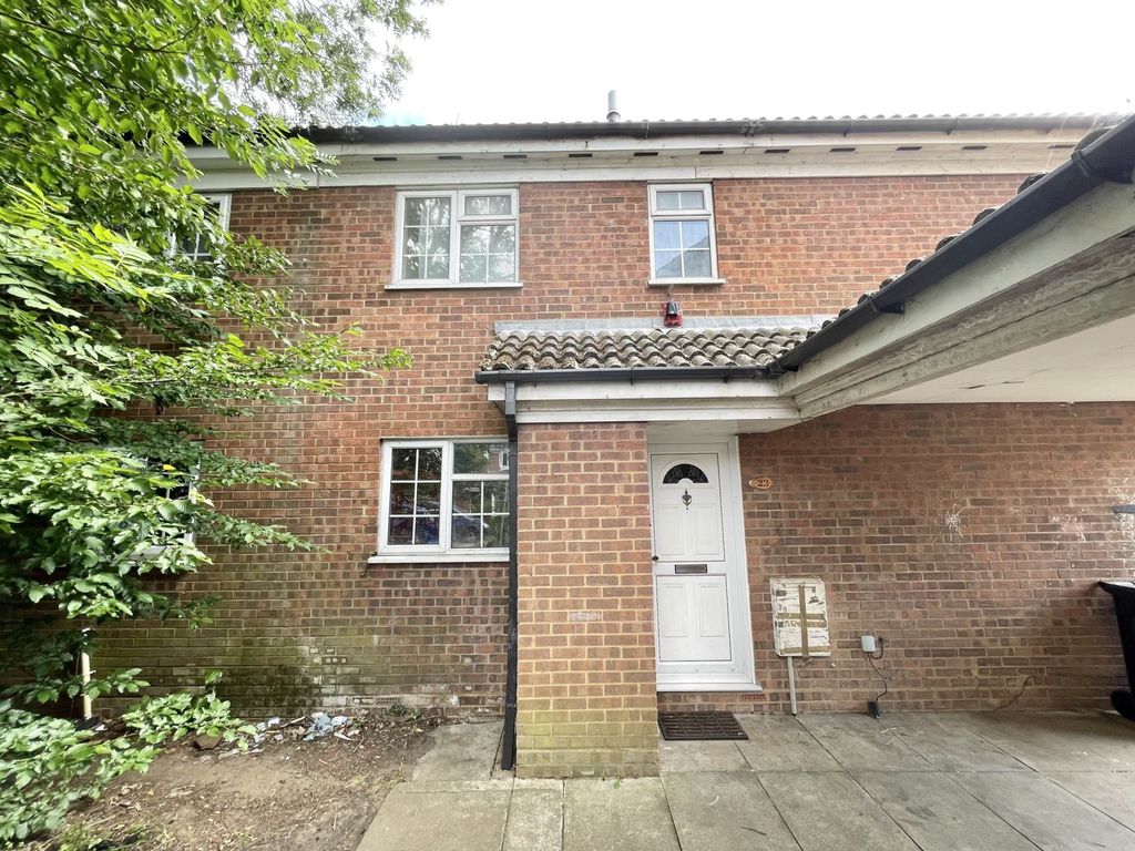 Property photo 1 of 9