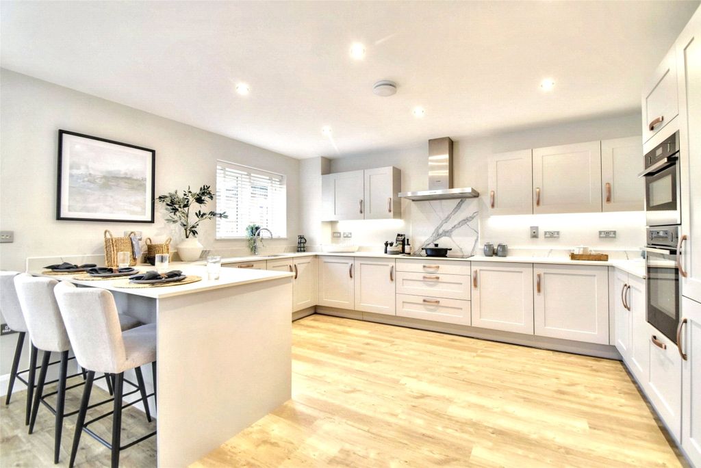 Property photo 2 of 24 Show Home Image
