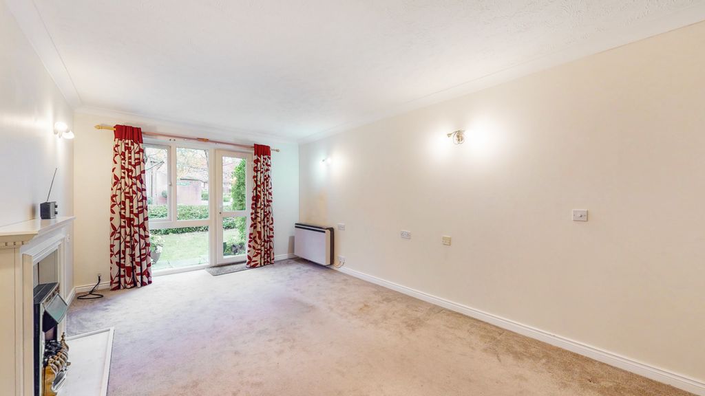 Property photo 3 of 10