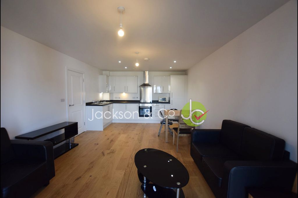 Property photo 3 of 8