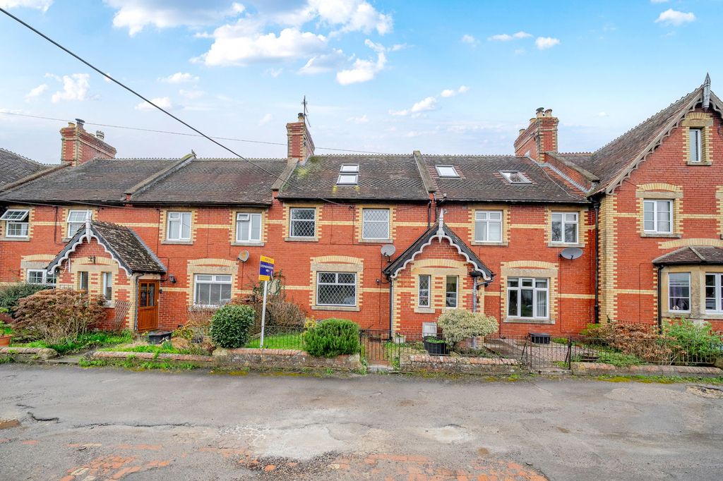 Property photo 2 of 22