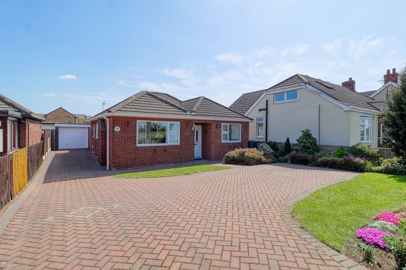 Property photo 1 of 13 Frontal