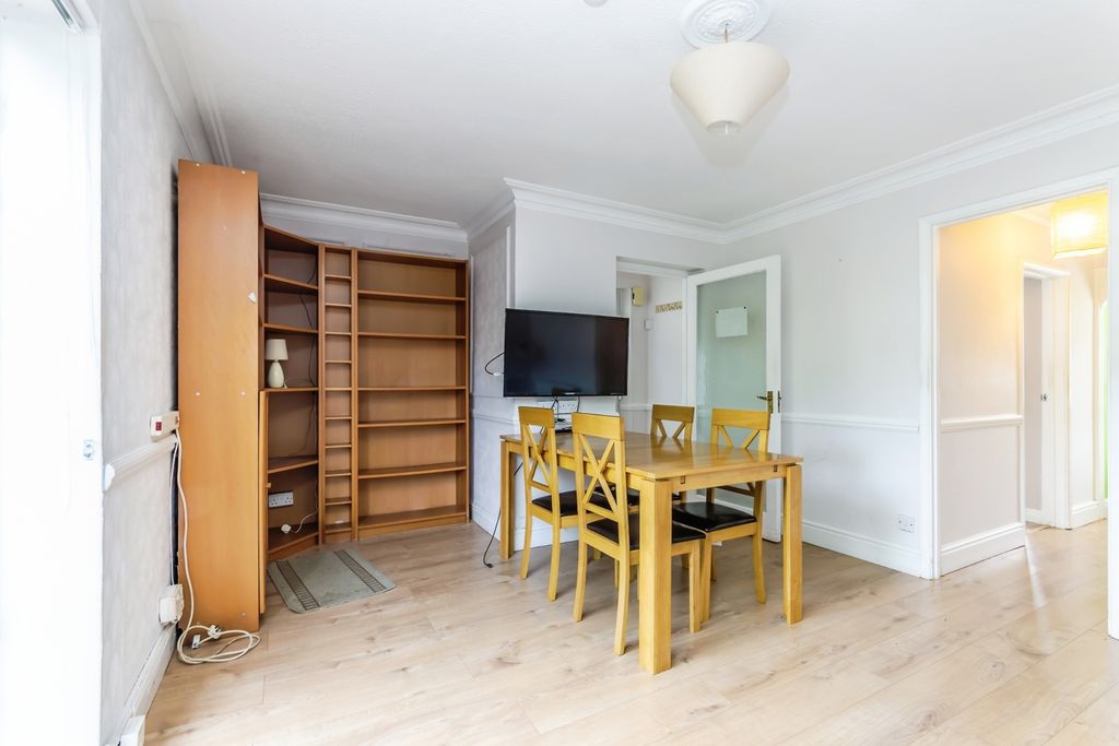 Property photo 2 of 13 Photo