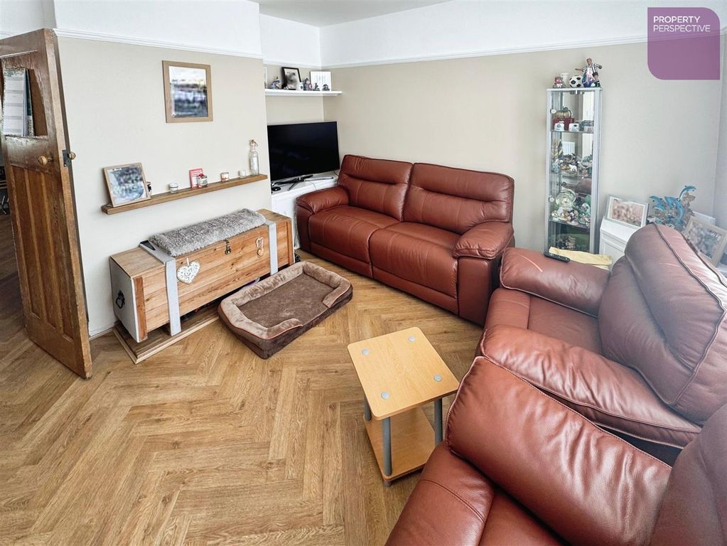 Property photo 2 of 11 Editedimage-78Faafdc-Deac-4E10-Be7E-7Ff4B6785836 2
