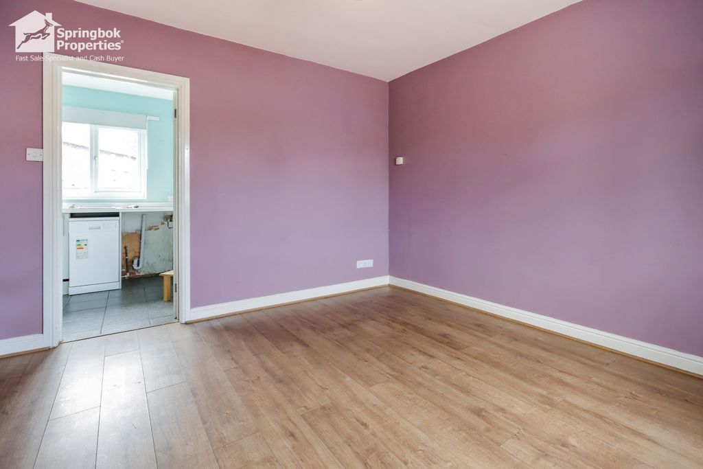 Property photo 3 of 12 Image 2
