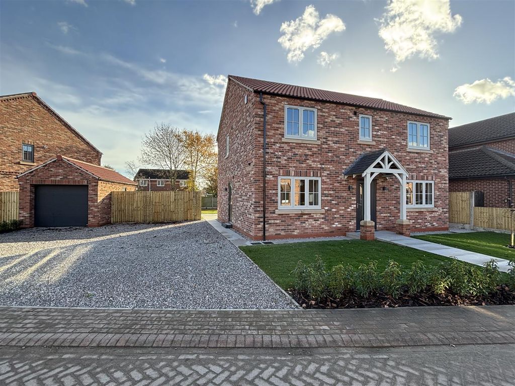 Property photo 1 of 22 Image00050.Jpeg