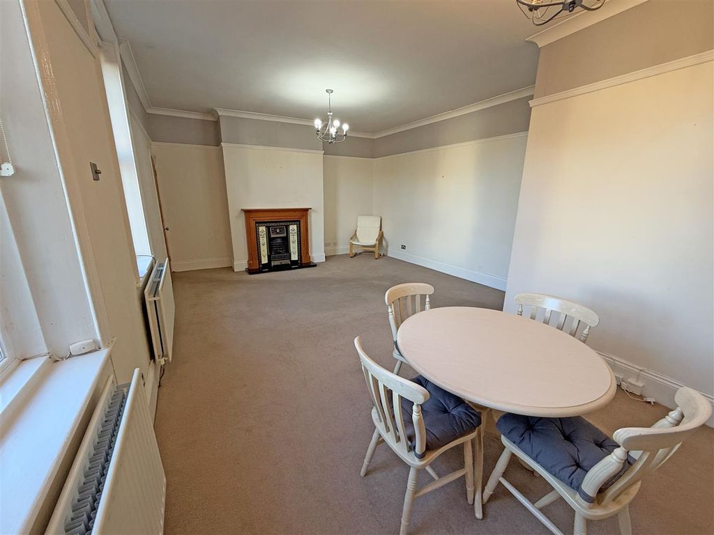 Property photo 2 of 9 Cleveland Avenue Lounge 2.Jpg
