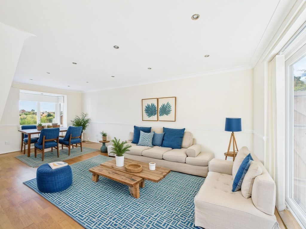 Property photo 2 of 21 Lounge/Dining Room (Virtually Furnished)