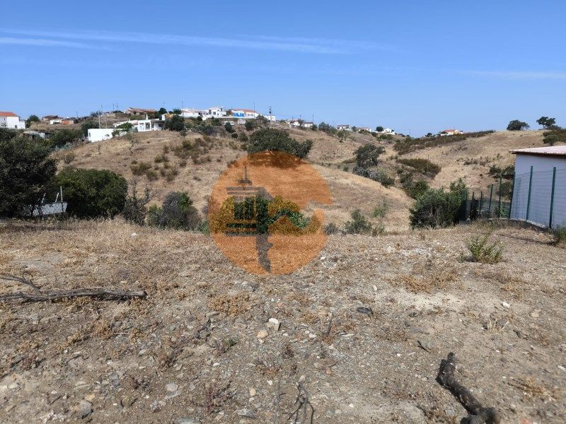 Property photo 1 of 60