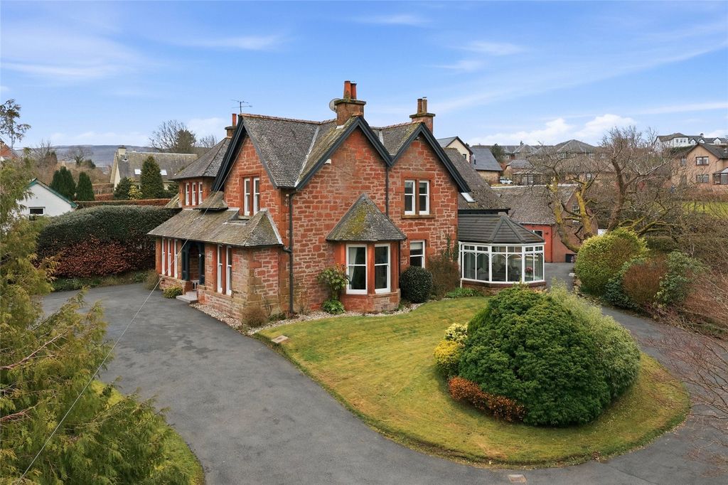 Property photo 1 of 33 Am Bruach