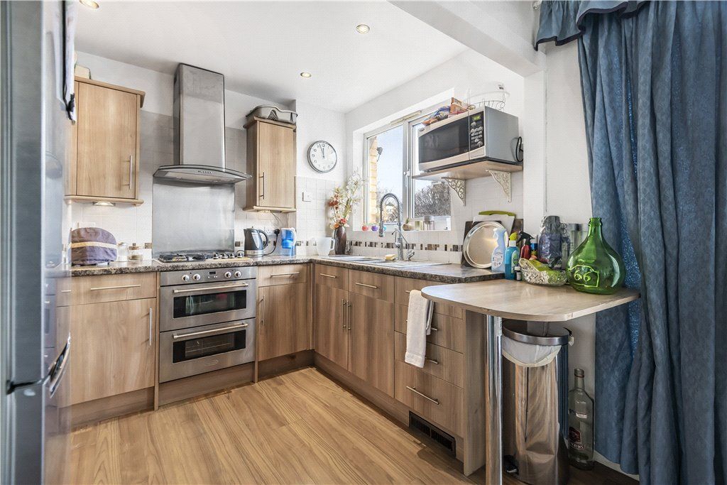 Property photo 3 of 16 Kitchen/Dining Room