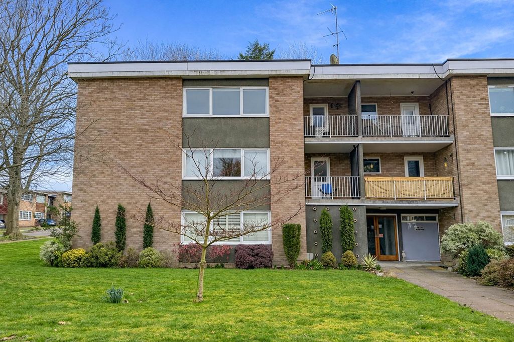 Property photo 1 of 14