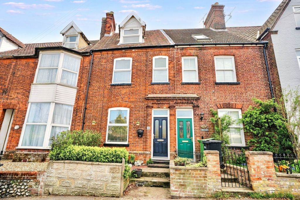 Property photo 1 of 18