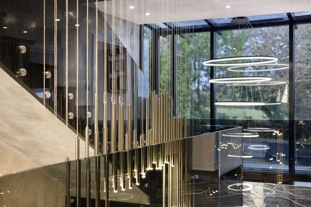 Additional image 20 of 5 bed detached house to rentWaggon Road, Barnet EN4