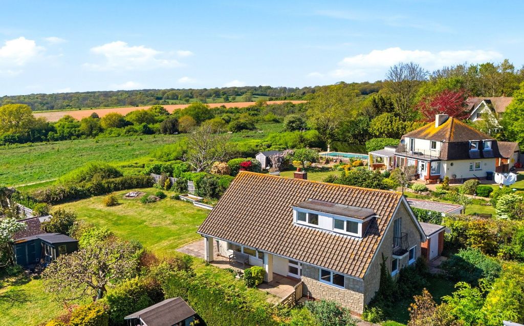 Property photo 1 of 30