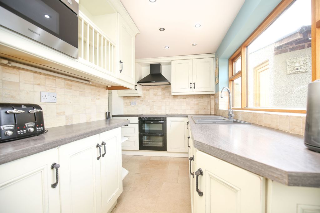 Property photo 3 of 22 Mw-6023