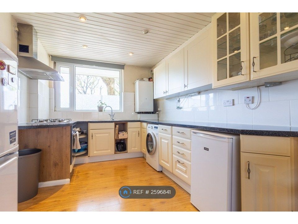 Property photo 2 of 21 Fully Equipped Kitchen, Has Now Been Updated