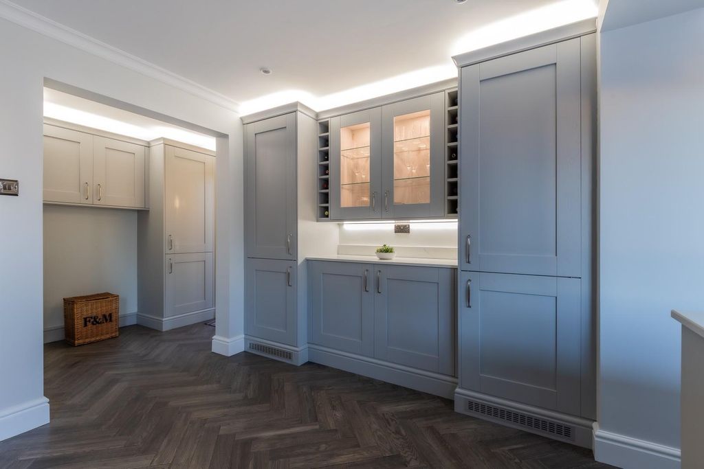 Property photo 3 of 20 69-30.Jpg