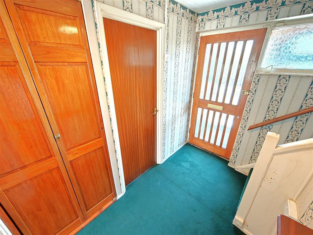 Property photo 3 of 42 11.Jpg
