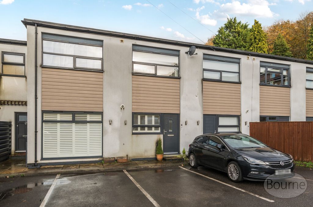 Property photo 1 of 22 15Fd142B-Af6F-456...