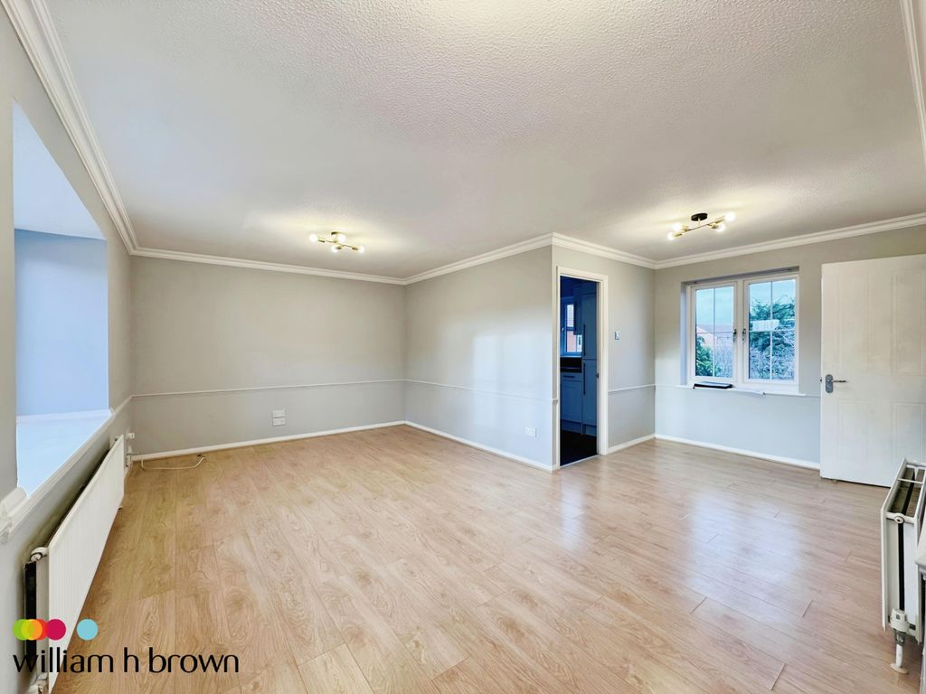 Property photo 3 of 7 Image