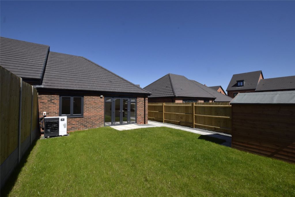 Property photo 1 of 13 Picture No. 17