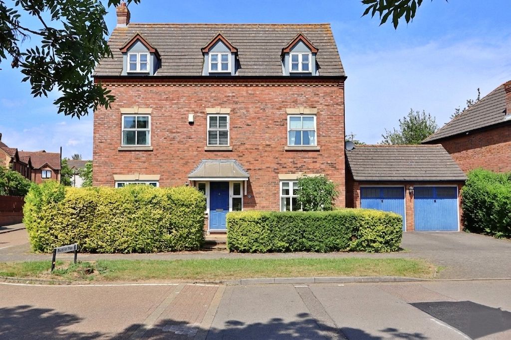 Property photo 1 of 22 Picture No. 23